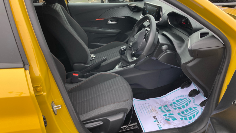 Peugeot 208 1.2 PureTech Active Premium + 5dr Petrol Hatchback